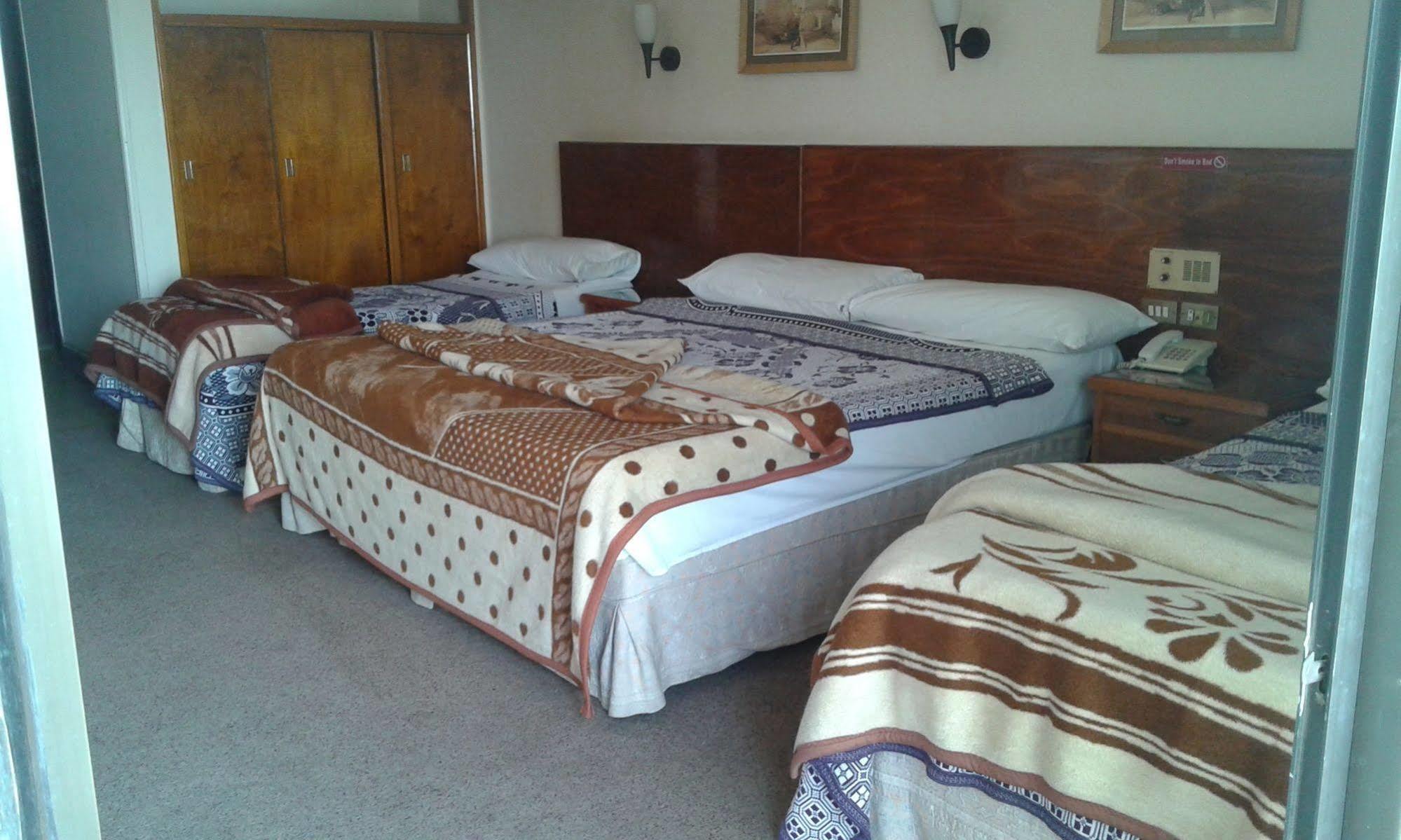 St.Joseph Hotel Luxor Luaran gambar